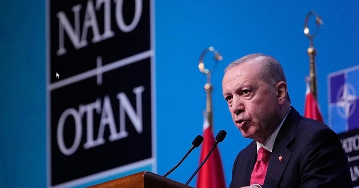si-reaguan-udheheqesit-e-nato-s-ndaj-dhurates-se-erdogan