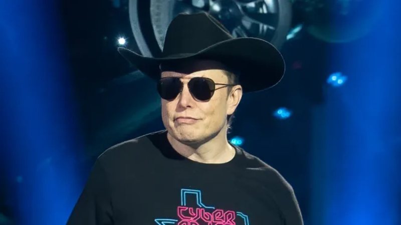 R&euml;nia e aksioneve t&euml; SpaceX dhe Tesla-s, Elon Musk humb zyrtarisht