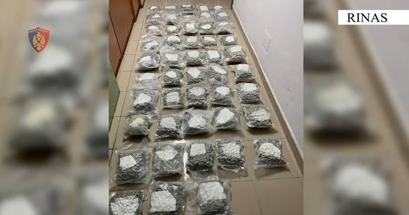 Sekuestrohen 46 kilogram&euml; kanabis n&euml; Rinas, arrestohen dy poseduesit