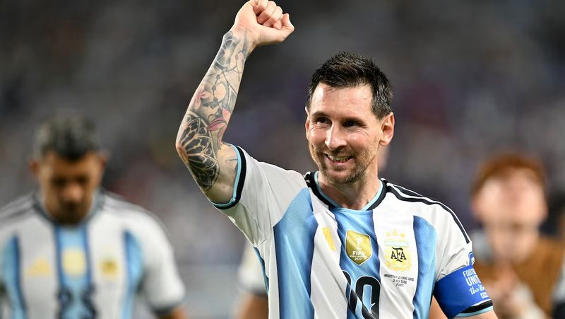 Leo Messi nuk ndalet, &ldquo;pleshti&rdquo; vendos dy rekorde t&euml; reja