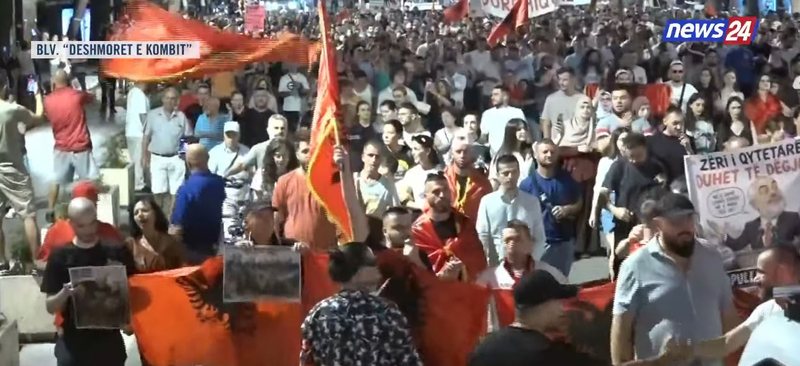 &ldquo;Shqip&euml;ria k&euml;rkon revolucion! Parlament i krimit&rdquo;/ Tubimi