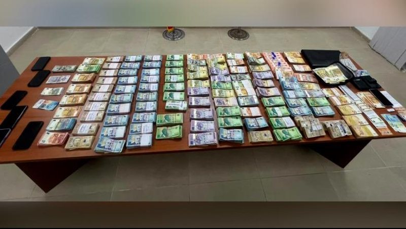 6 pika k&euml;mbimi valutor pa licensa n&euml; Berat/ 11 masa sigurie,
