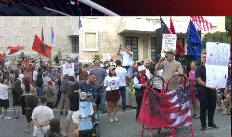 Protestuesi: Rama po p&euml;rdor pushtetin kund&euml;r shqiptar&euml;ve, t&euml;