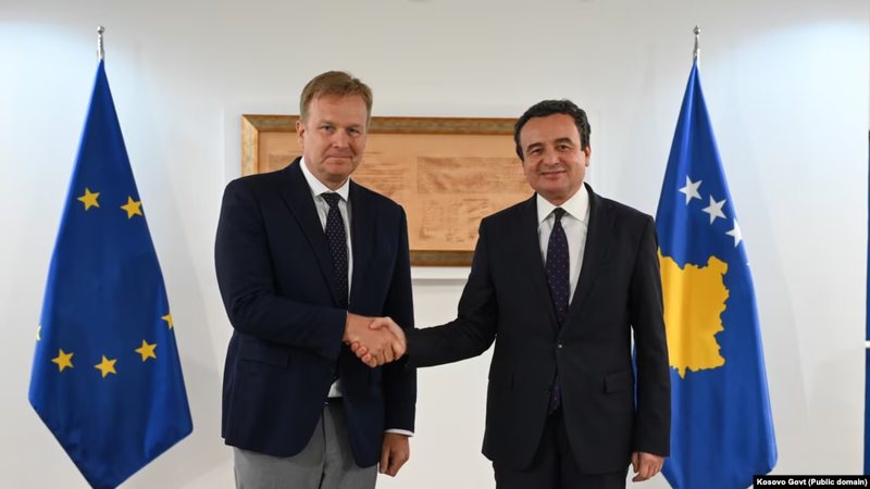 Sorensen n&euml; vizit&euml; t&euml; paparalajm&euml;ruar n&euml; Kosov&euml;,