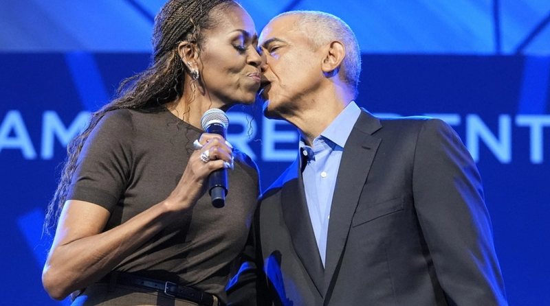 Ish presidenti i SHBA Barack Obama flet p&euml;r martes&euml;n me Michelle: Mora