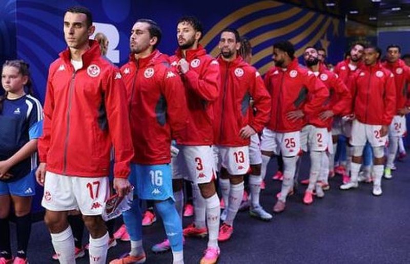 Skandal n&euml; Bot&euml;ror/ Tet&euml; futbollist&euml; t&euml; Tunizis&euml;