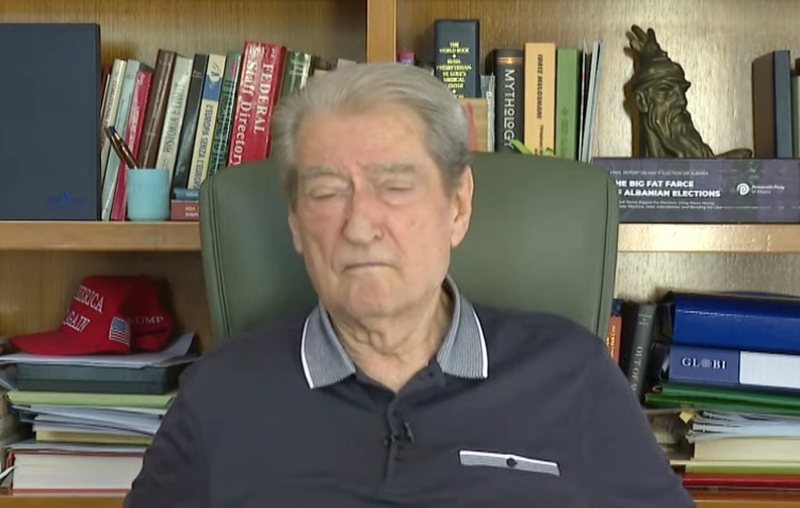 Kur do vish n&euml; Amerik&euml;?/ Berisha ngec dhe p&euml;rp&euml;litet para