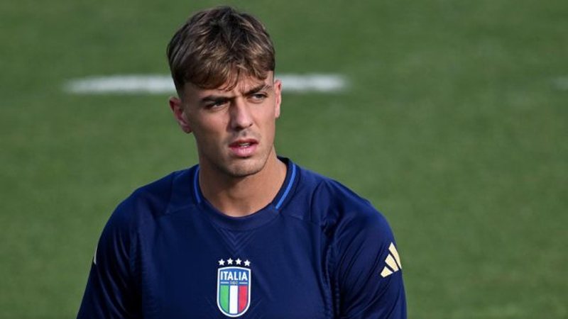 Jo vet&euml;m Bastoni, n&euml;n hetim edhe djali i legjend&euml;s Maldini