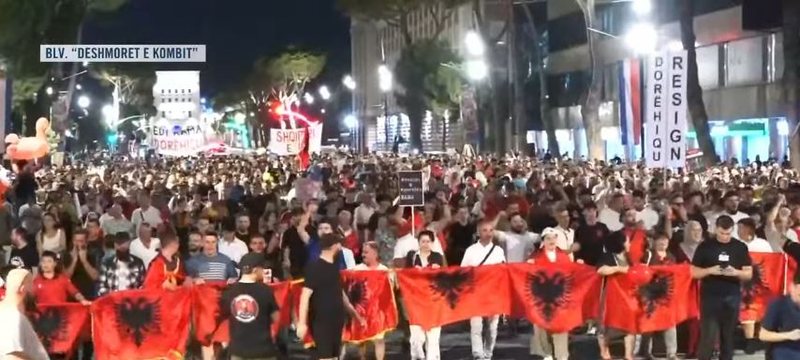 58 dit&euml; q&euml;ndres&euml; kund&euml;r Edi Ram&euml;s- Aktivist&euml;t