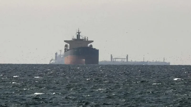 P&euml;rshkall&euml;zimi i tensioneve SHBA-Iran/ Tarifa 20% mbi ngarkesat, si