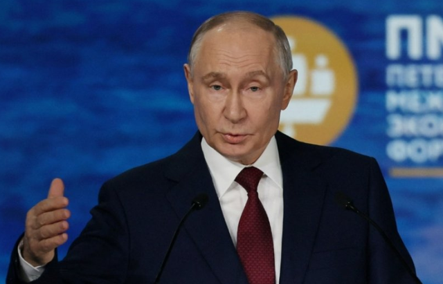 Putin thot&euml; se Rusia po kalon nj&euml; periudh&euml; t&euml;