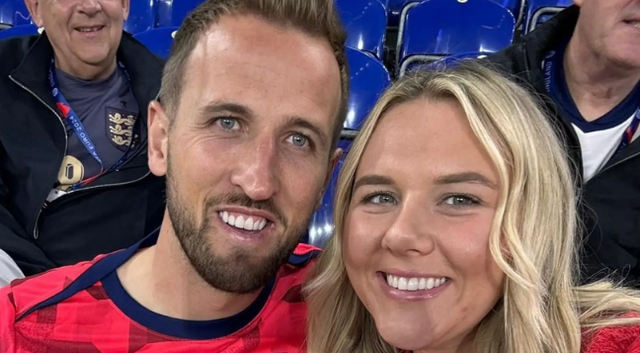 FOTO/ Harry Kane hero n&euml; Bot&euml;ror: Dy gola n&euml; fund i japin