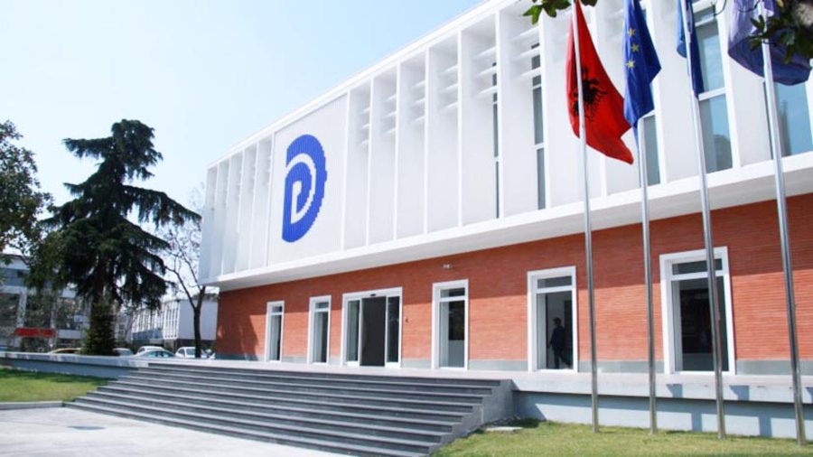 PD mbledh Këshillin Kombëtar më 15 korrik, ja mesazhi që iu