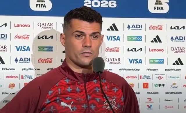 Xhaka shp&euml;rthen pas humbjes ndaj Argjentin&euml;s: Gjyqtari e vrau ndeshjen