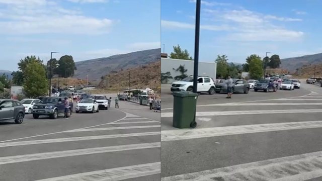 Dogana greke në grevë, radhë automjetesh në pikën