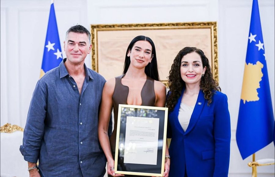 Dua Lipa, zyrtarisht shtetase e Kosovës!