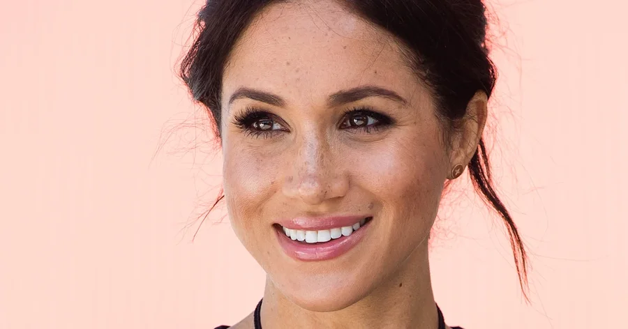 Meghan Markle: “Nuk më propozonin për reklama bukurie sepse