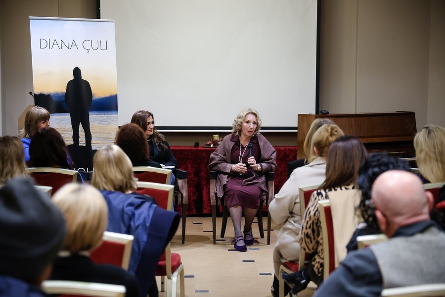 Diana Çuli nderohet me çmimin KOLEKSION për “I