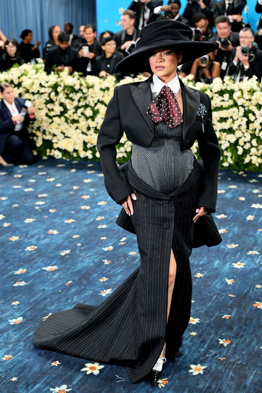 Met Gala 2025: ja ç’veshën yjet në tapetin e kuq!