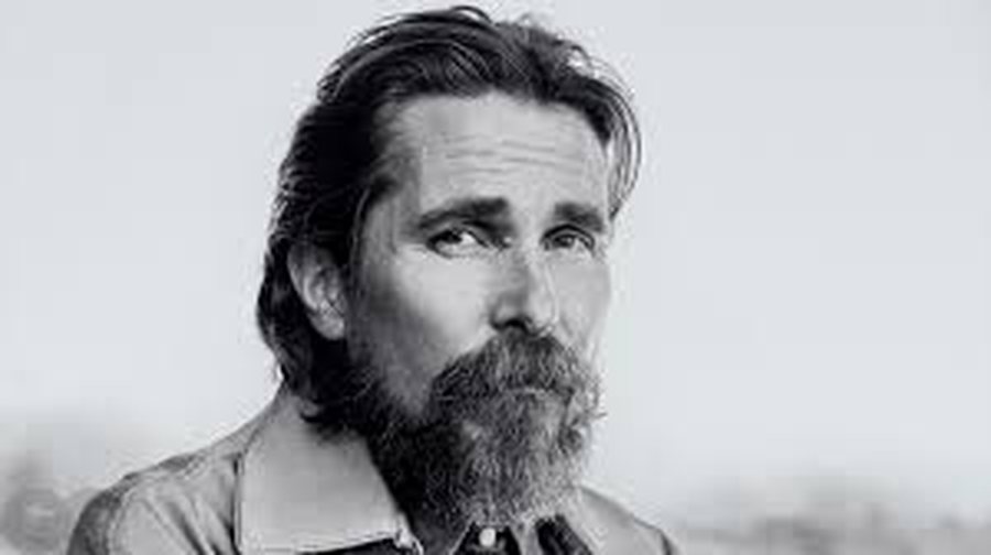 Christian Bale: Të jesh i mërzitshëm është