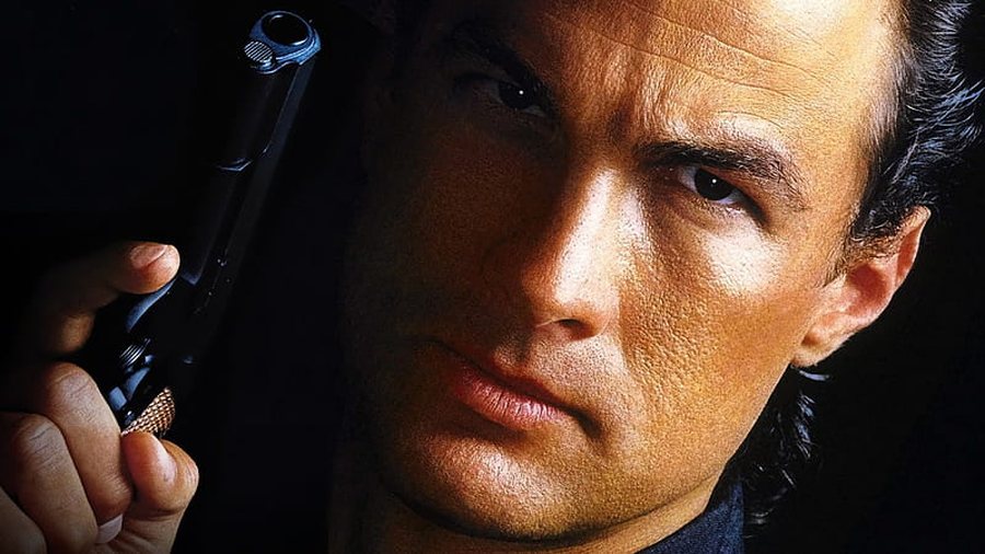 Steven Seagal shokon fansat: Shkon 160 kg, nuk njihet më që kur