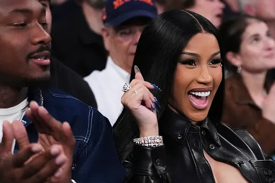 Pasuria neto e Cardi B vs Stefon Diggs: Kush ka një pasuri më të