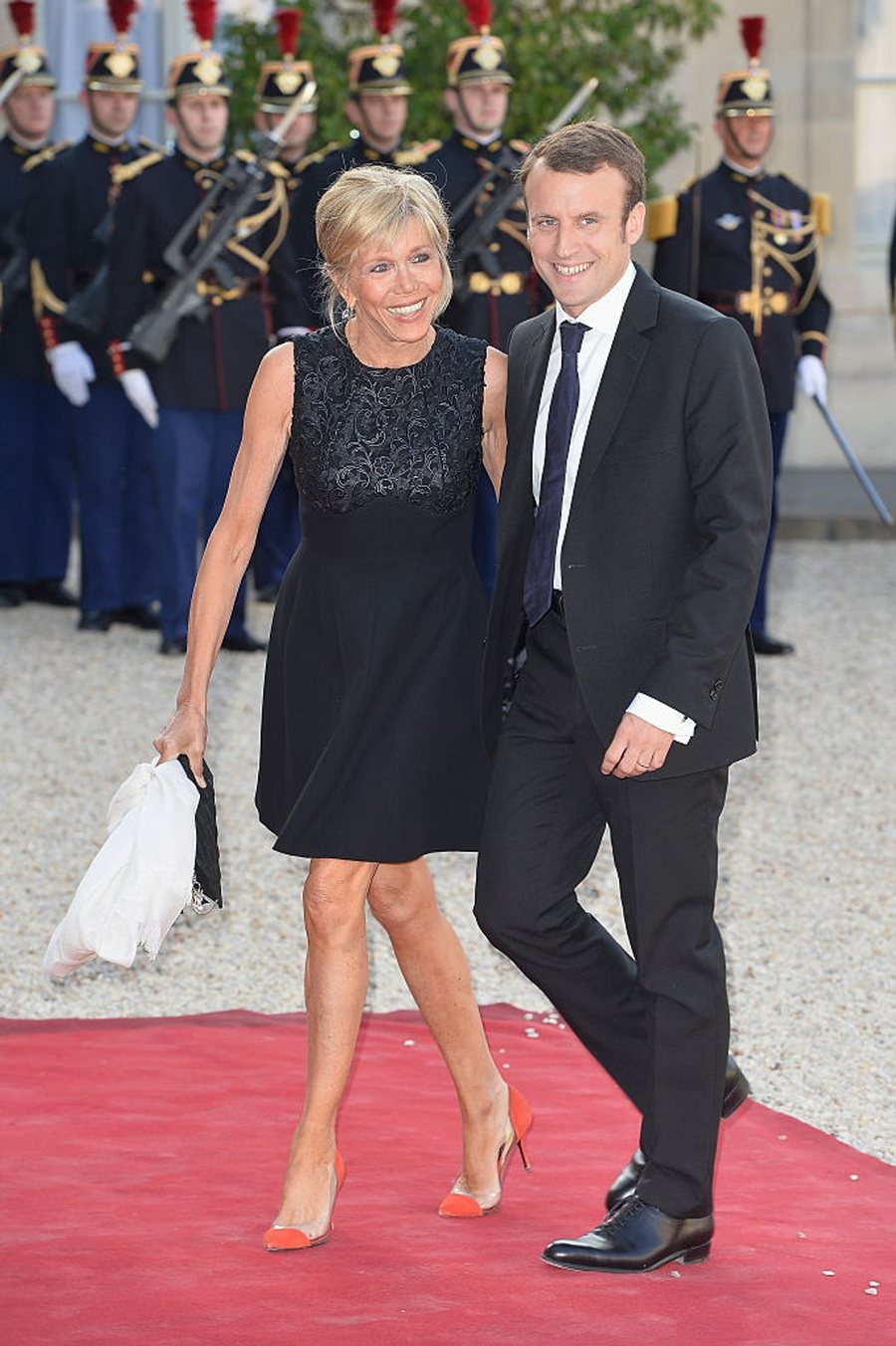 “Dukesh si plakaruqe”: Si reagoi Brigitte Macron ndaj komenteve
