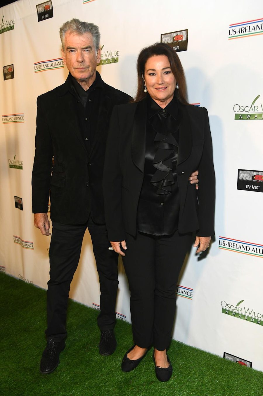 Kritika mizore për peshën, gruaja e Pierce Brosnan bie 45 kg: Si duket