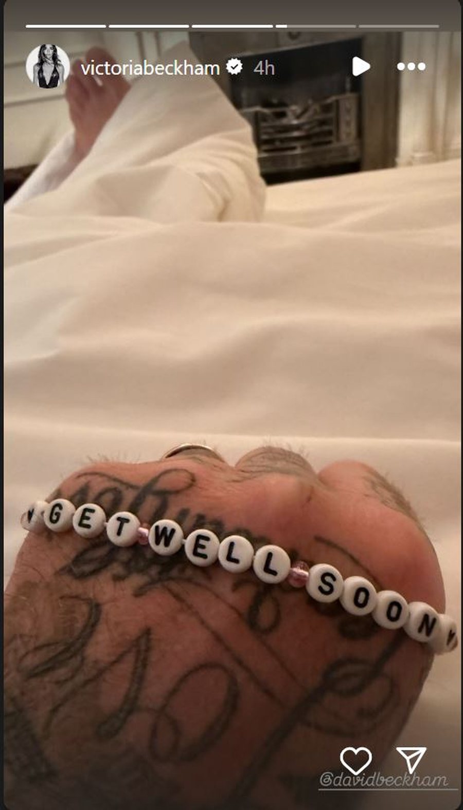 Çfarë ndodhi? David Beckham shfaqet i shtrirë në spital!