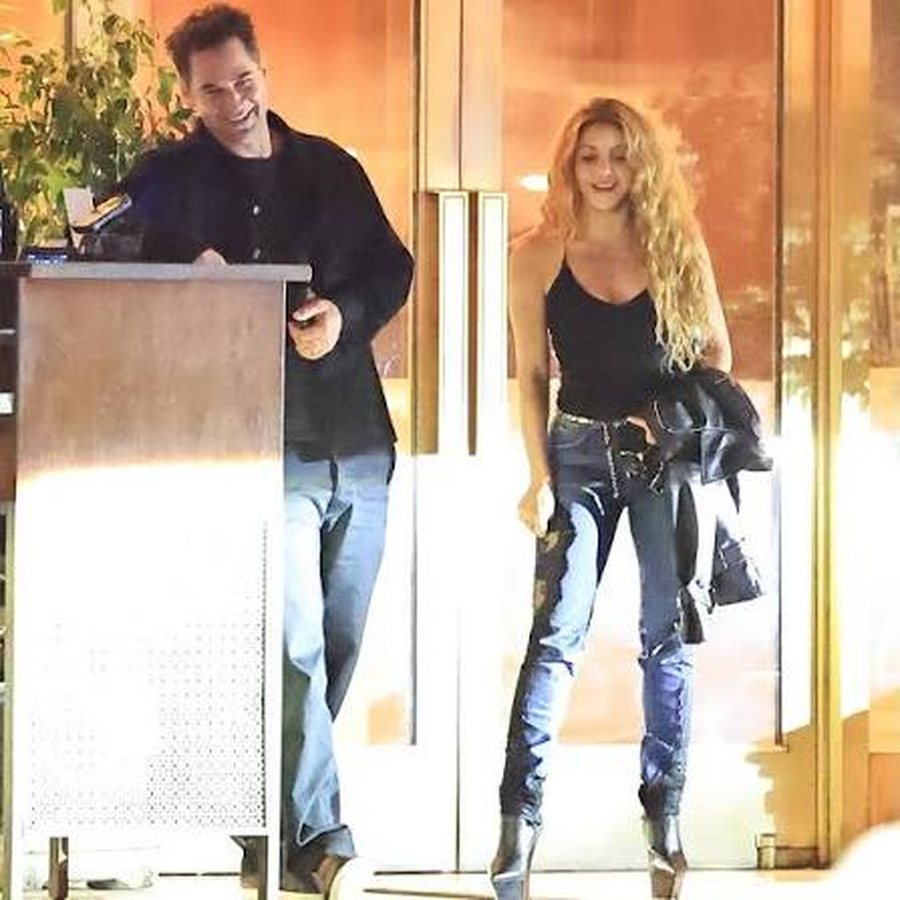 Shakira ndez thashethemet p&euml;r nj&euml; romanc&euml; t&euml; re, shihet