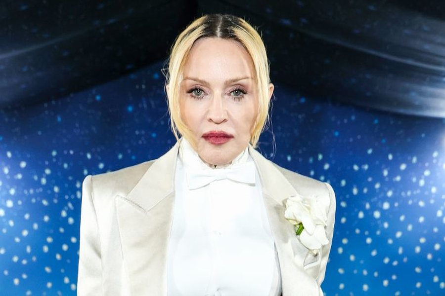 Madonna tregon pse nuk u realizua filmi p&euml;r jet&euml;n e saj
