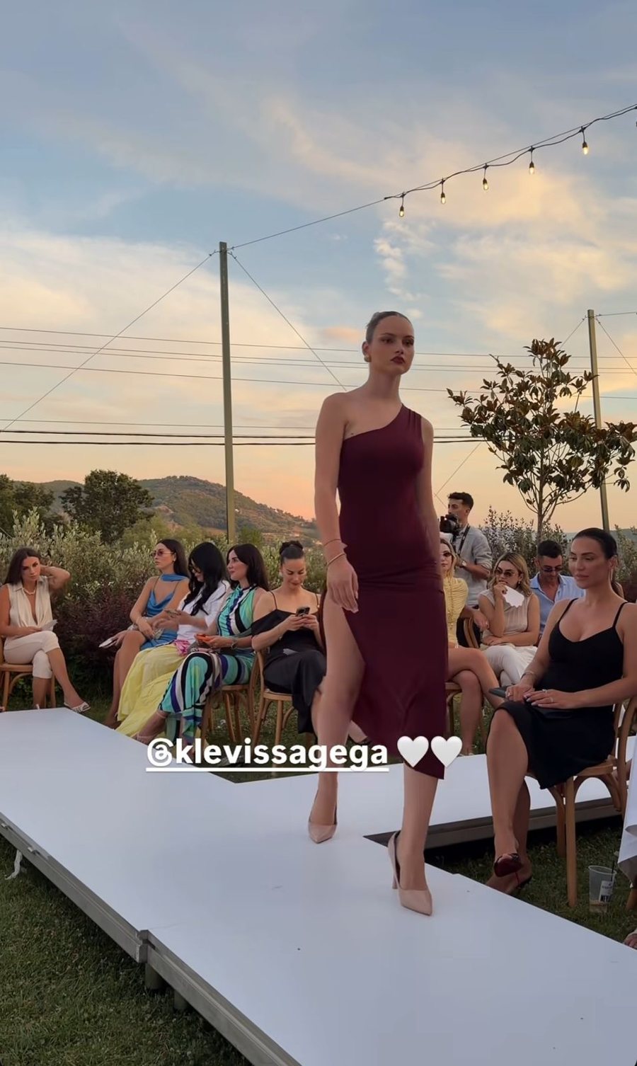 "Mevlani The Brand" sjell koleksionin e ri mes modës,