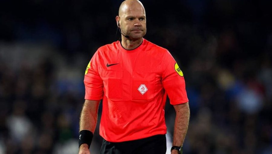 Tronditet bota e futbollit, gjendet pa jet&euml; gjyqtari q&euml; FIFA e