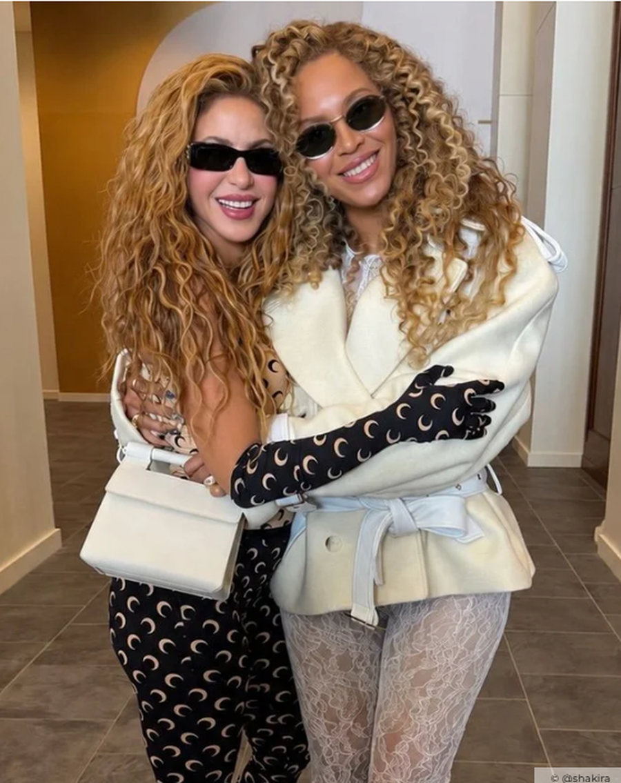 Nga Beyoncé te Tom Cruise, Shakira zbulon çfarë ndodhi prapa
