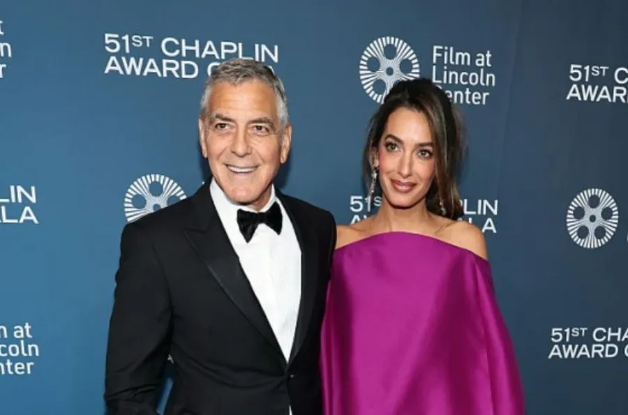 Pas Liqenit t&euml; Komos, George dhe Amal Clooney hedhin syt&euml; nga Capri?