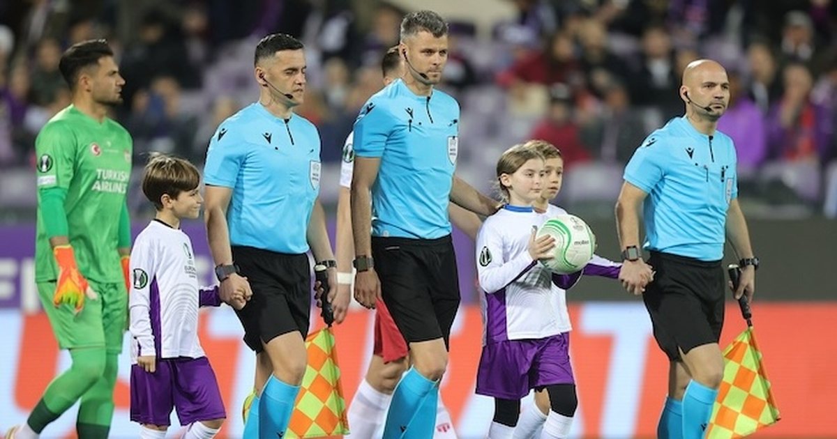 Arbitri shqiptar Enea Jorgji  do të gjykojë derbin e Athinës  AEK   Panathinaikos 