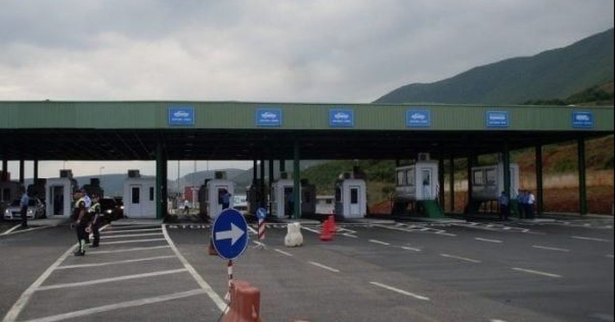 Në kërkim ndërkombëtar për tentativë vrasjeje dhe vjedhje  Vihet në pranga 41 vjeçari nga Kosova  pritet ekstradimi në Austri