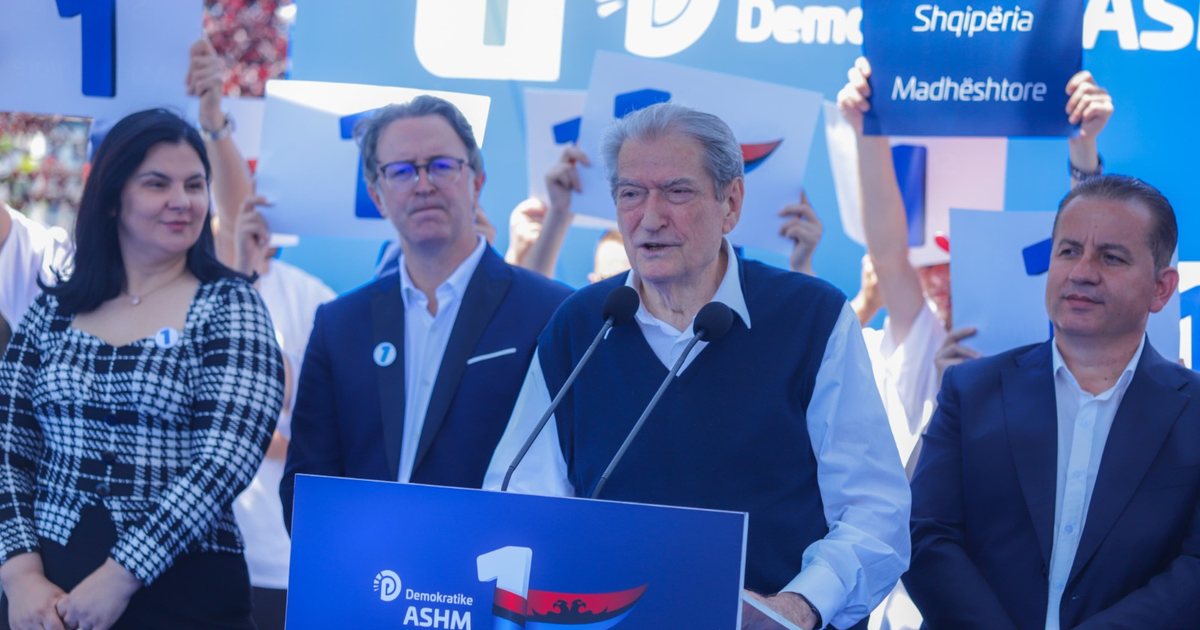  Ramën e thërret McGonigali   Berisha  I them Prodës dhe ushtarëve të tij se për çdo votë të prekur do keni një vit burg