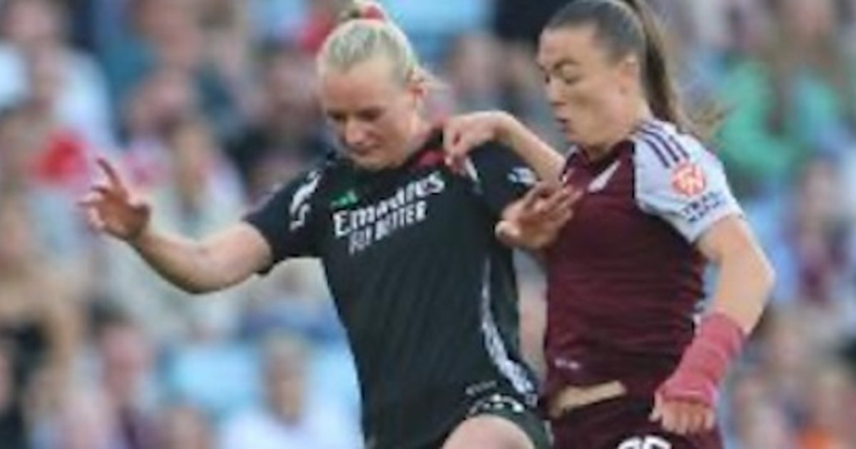 Anglia u mbyll dyert grave transgjinore të garojnë në futbollin e femrave   
