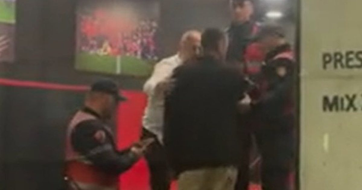 VIDEO   Shoqërohet në polici drejtori i Vllaznisë  grushte në korridor me presidentin e Dinamos 