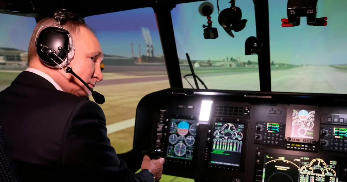  Ishte në epiqendrën e sulmit të zmbrapsur   Zyrtari ushtarak rus  Dronët ukrainas u përpoqën të rrëzonin helikopterin e Putinit mbi Kursk