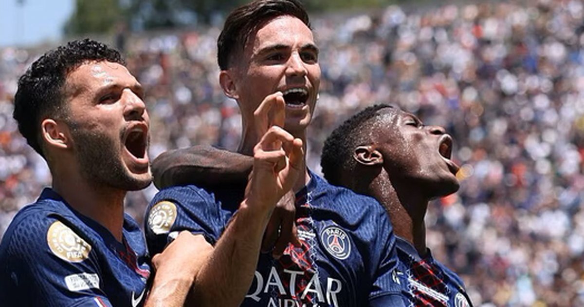 VIDEO  PSG e pamëshirshme edhe në Botëror  debutim me  poker  kundër Atletico Madridit