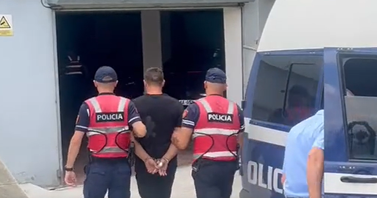 Vrasja e Kozeta Teços  Autori i dyshuar paraqitet në Gjykatën e Korçës  do i caktohet masa e sigurisë