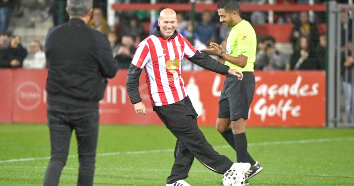 I përfolur si pauses i Deschamps  ikona Zinedine Zidane konfirmon rikthimin e tij të afërt   Së shpejti  do të jem trajner  