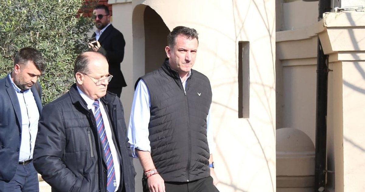 gati-te-perballen-me-kreun-e-bashkise-keshilli-bashkiak-kerkese-spak-kerkojme-te-vije-erion-veliaj-ne-mbledhje-te-premten