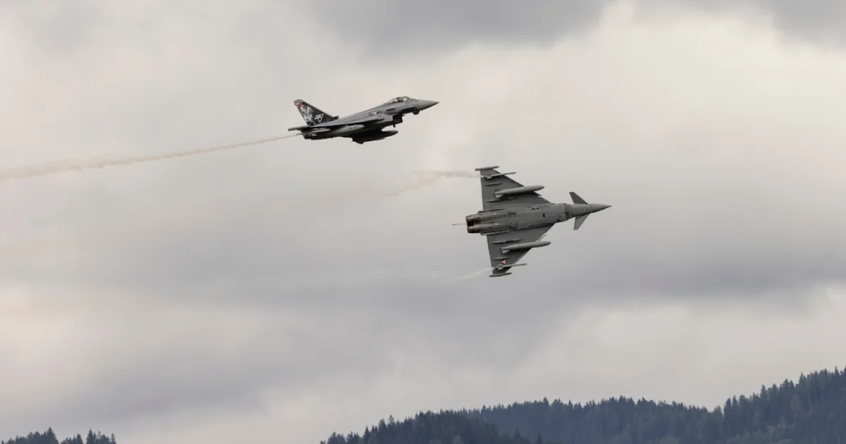 Rumania ngriti avionë luftarakë  pasi një dron shkeli hapësirën ajrore të saj gjatë sulmit rus në Ukrainë