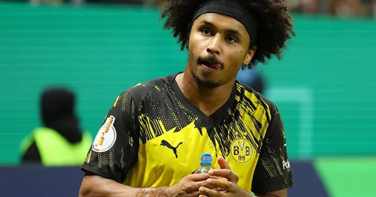 Një javë për t u harruar për Adeyemi n  tani ai është dënuar të stërvitet me fëmijët   