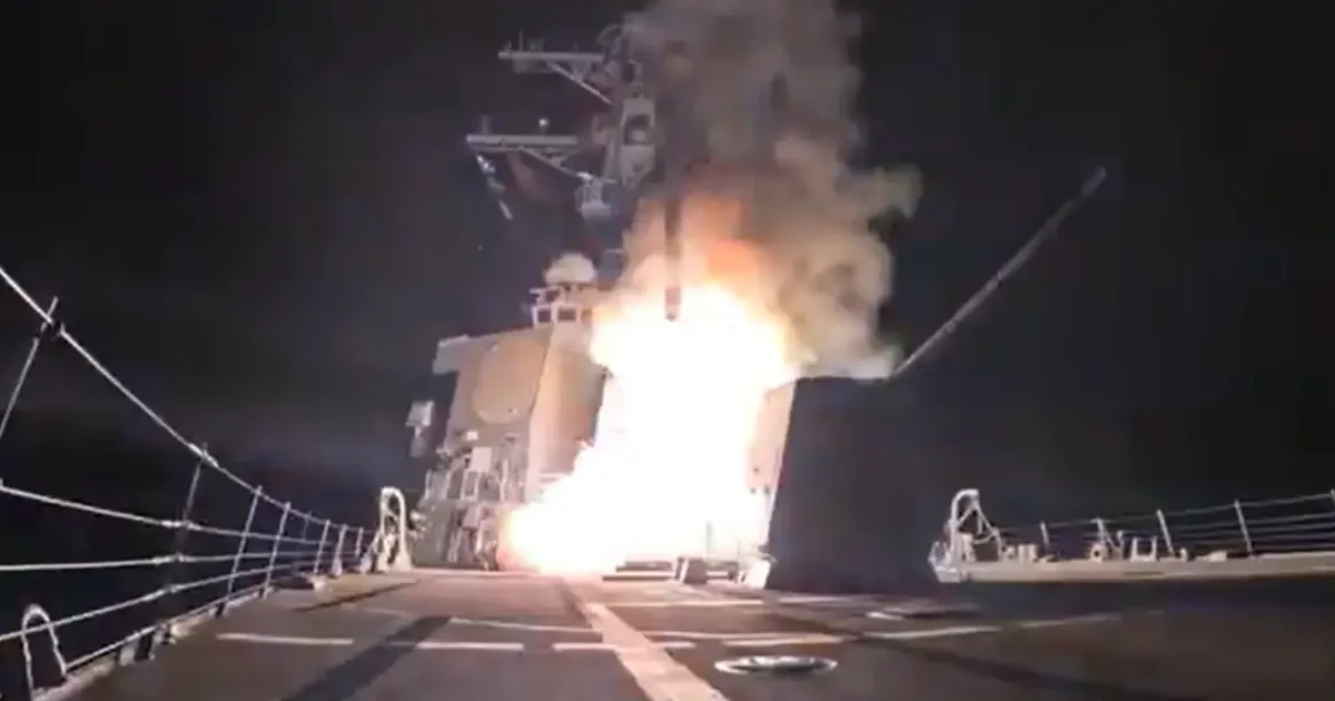 VIDEO  Sulm Krishtlindjesh  Trump bombardon kampin e ISIS  Kanë vdekur shumë terroristë  do të ketë të tjerë nëse vazhdojnë masakrën ndaj të krishterëve