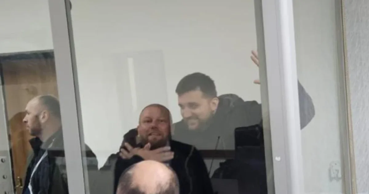 U arrestuan në shesh me 4 janar  Lirohen 4 protestuesit e Lëvizjes  Shqipëria Bëhet 