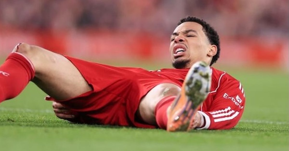 Hugo Ekitike është në dyshim për ndeshjes ndaj Arsenalit  sipas trajnerit Arne Slot